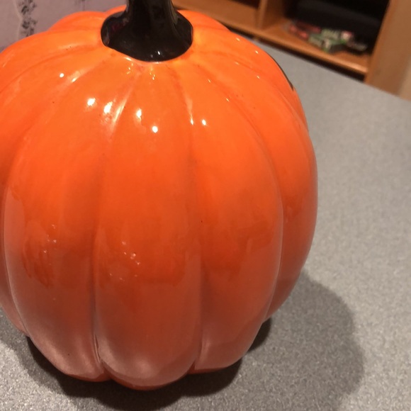 Open Mouth Jack-O-Lantern Candy Container - Picture 7 of 12